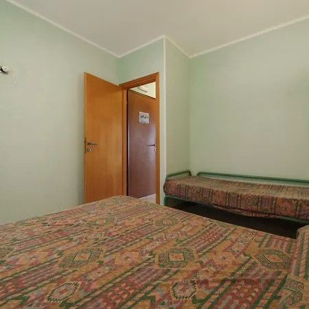 Apartment Nisportino Borgo Alloro, Fonte Ed Aida *