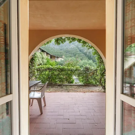 Nisportino Borgo Alloro, Fonte Ed Aida Apartment *