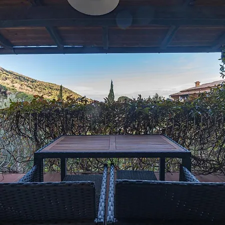 Nisportino Borgo Alloro, Fonte Ed Aida Apartmán *