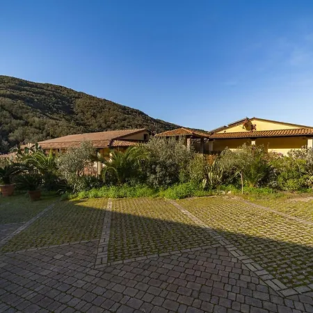 Apartment Relais Nisportino Borgo Alloro Fonte Ed Aida - Goelba *