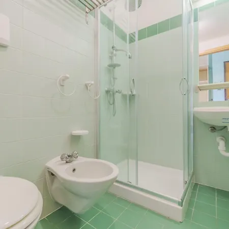 Nisportino Borgo Alloro, Fonte Ed Aida Apartmán *