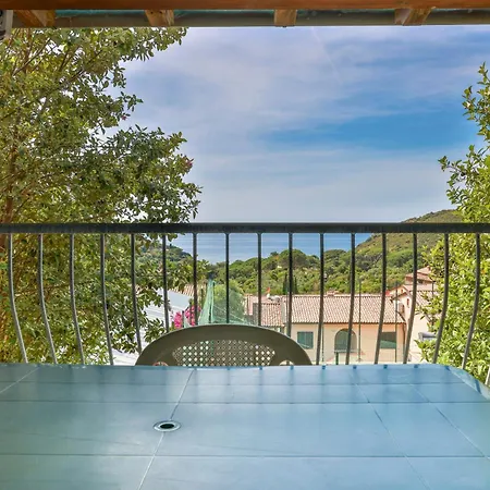 Daire Nisportino Borgo Alloro, Fonte Ed Aida Rio dellʼElba