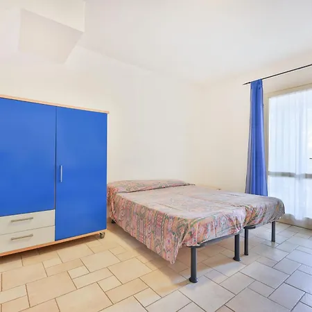 Nisportino Borgo Alloro, Fonte Ed Aida *