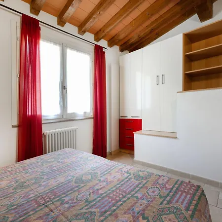 Apartment Relais Nisportino Borgo Alloro Fonte Ed Aida - Goelba *