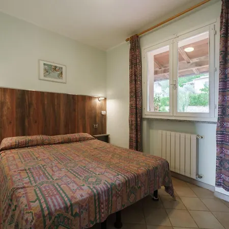 Nisportino Borgo Alloro, Fonte Ed Aida Apartment *