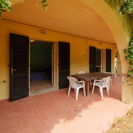 Nisportino Borgo Alloro, Fonte Ed Aida Apartment *