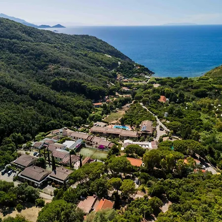 Daire Nisportino Borgo Alloro, Fonte Ed Aida Rio dellʼElba